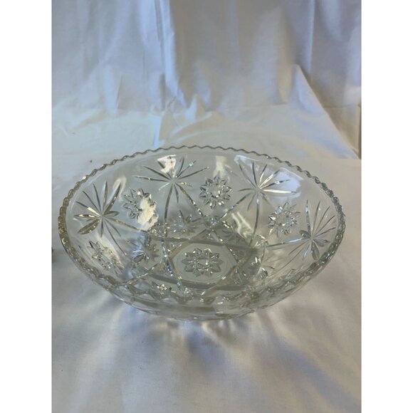 Vintage Anchor Hocking Clear Pressed Glass Star of David Pattern Salad Bowl 9" D - Picture 1 of 2